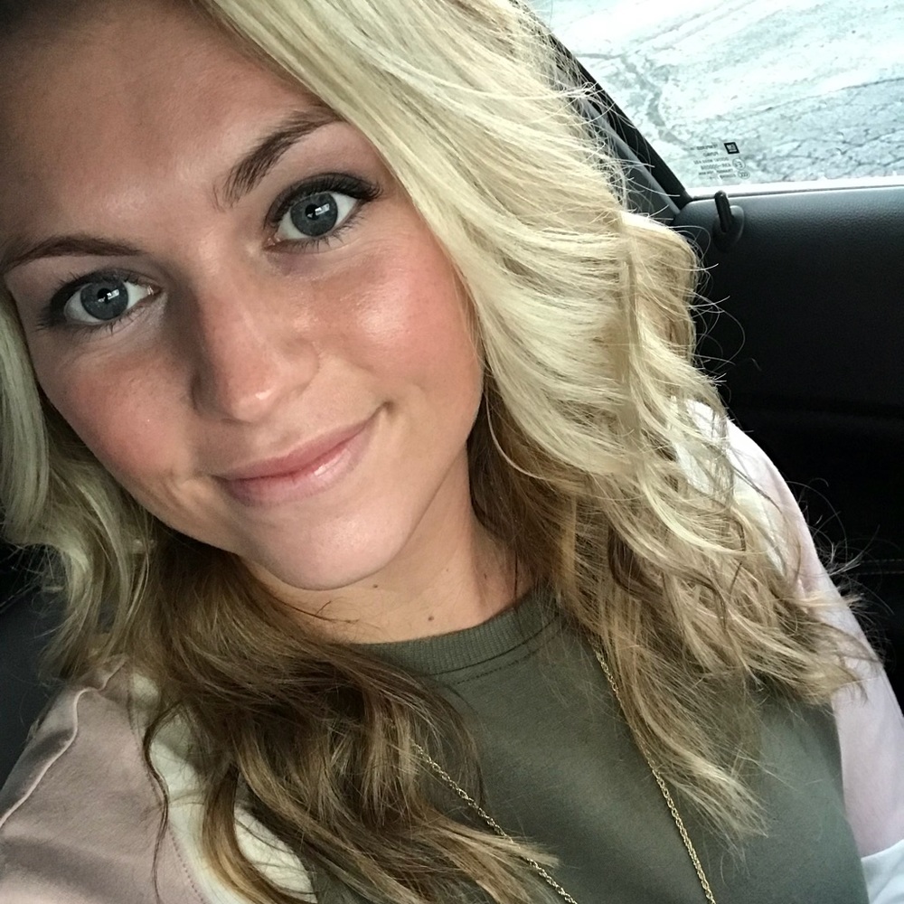 Meet your Posher, Rachel